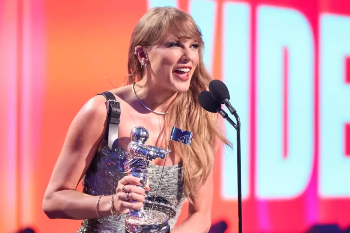 Taylor Swift agradece a Travis Kelce tras ganar ‘Video del Año’ en MTV VMA