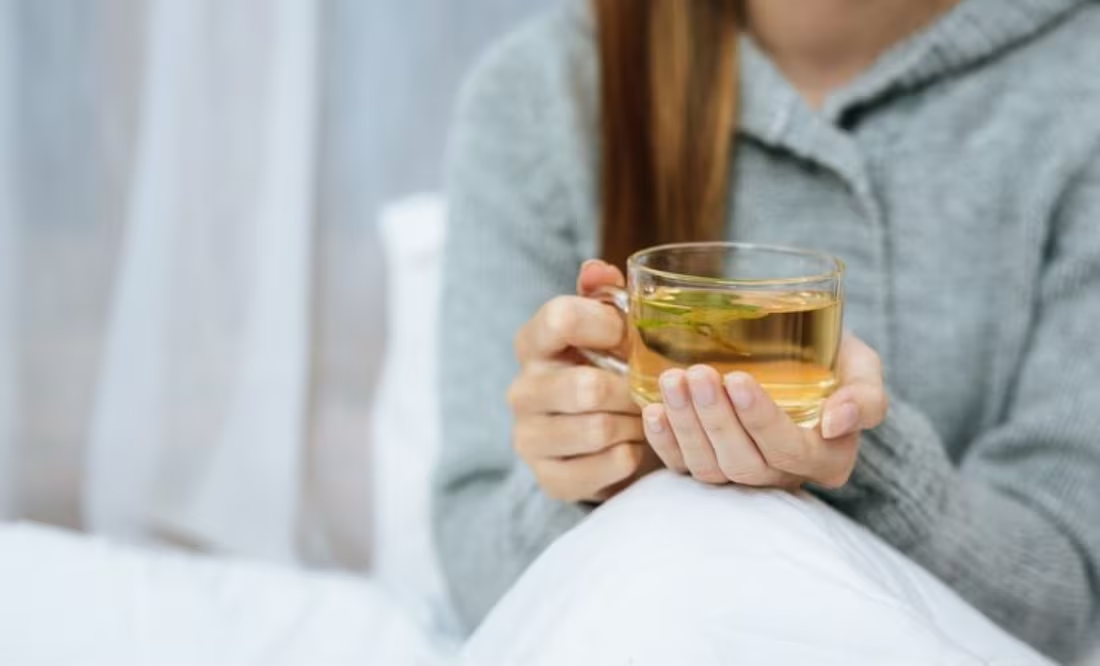 Estos son los alimentos que nunca se deben acompañar con té, según nutricionistas