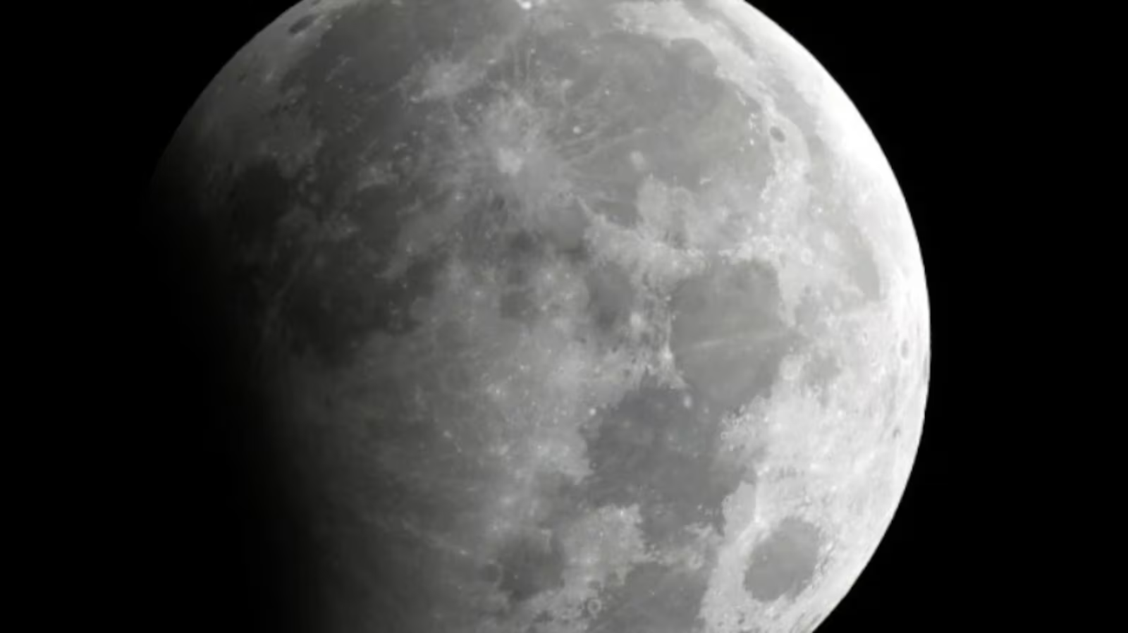 Premio doble del Universo: ¿Cuándo ver la Superluna y el eclipse lunar parcial de septiembre?