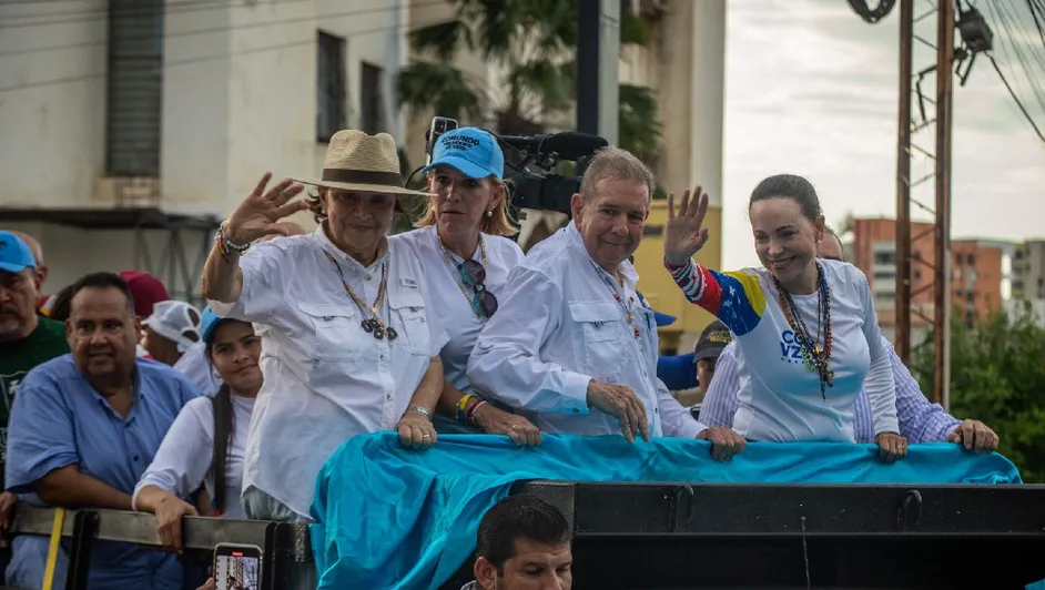 Fiscalía de Venezuela ordena arrestar al ex candidato presidencial, Edmundo González