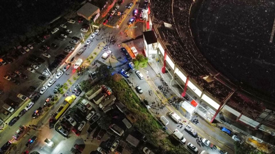 Hay 14 lesionados por explosión cerca de donde Julión Álvarez y Alfredo Olivas daban un show