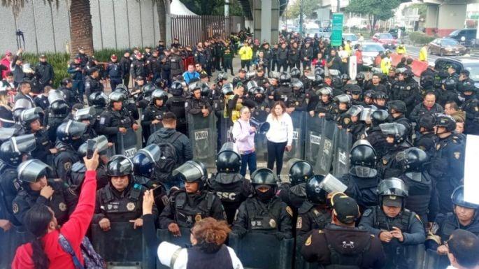 Repliegan manifestación de trabajadores del PJ