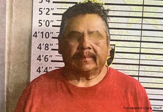 Detienen a hombre con orden de arresto en EP