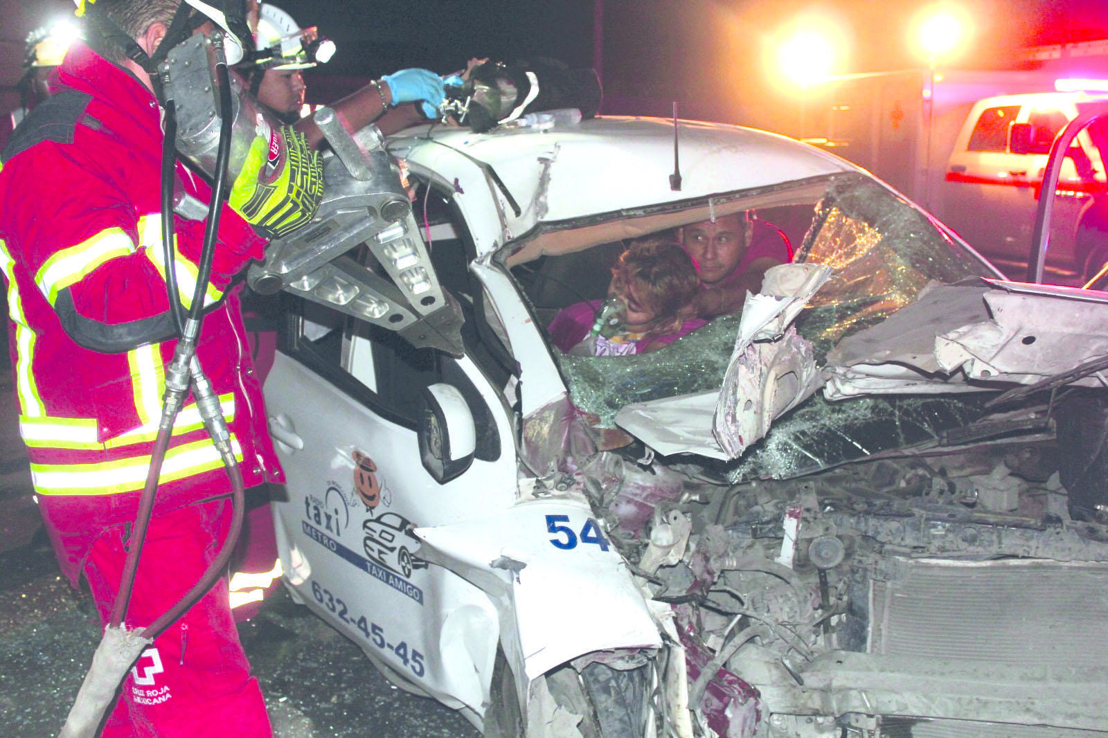 Salva hospital de cárcel a chofer homicida de taxi