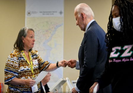 Biden vota anticipadamente en elecciones presidenciales de EU