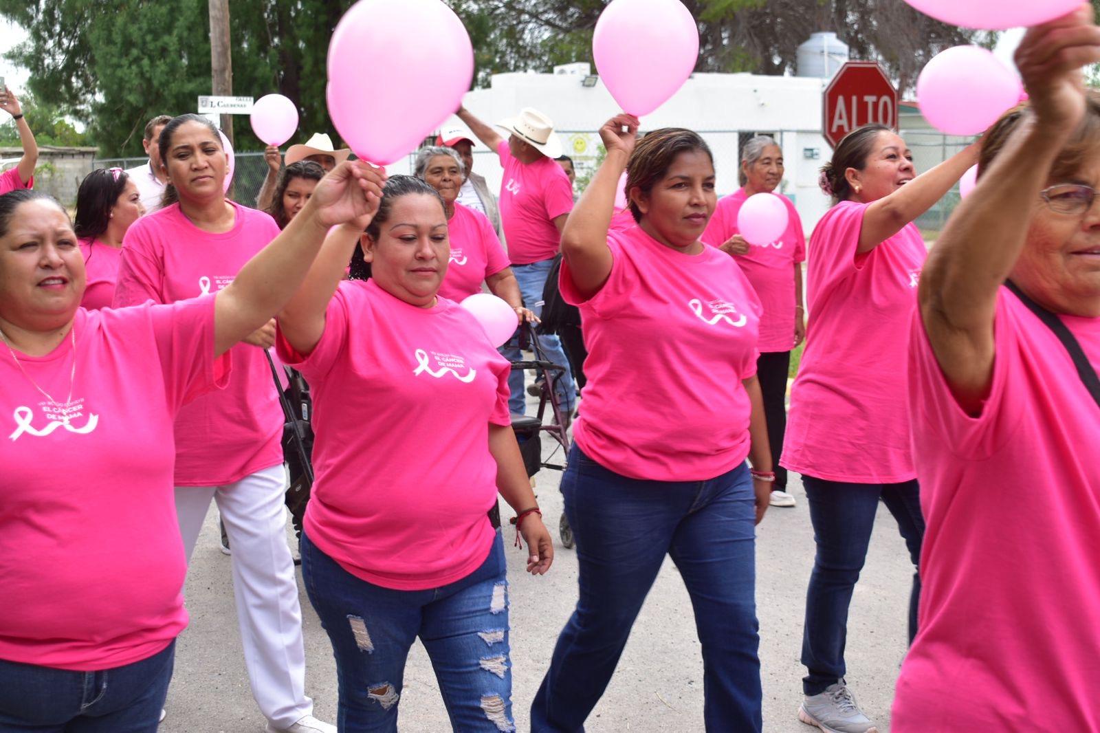 Participa Sombrerete en la Caminata Rosa