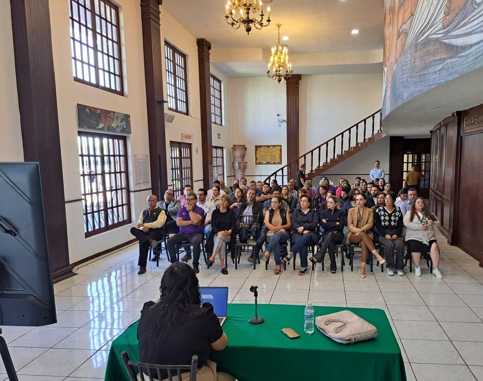 Capacita Congreso a colaboradores en Derechos Humanos 