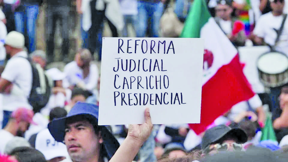«Las mañaneras tienen como límite la verdad»