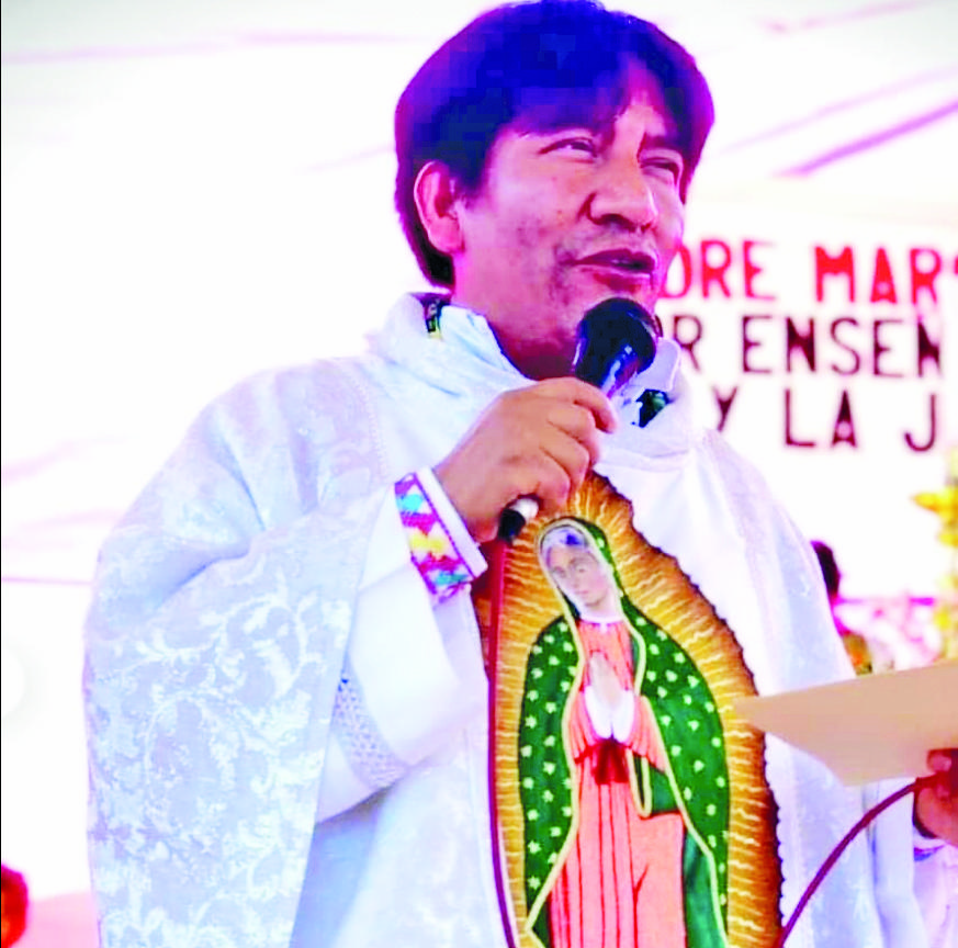 Matan sicarios a sacerdote