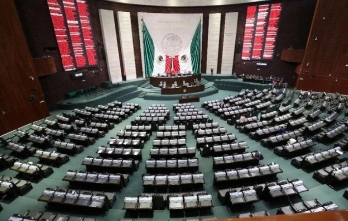 Acusa PT despido de 700 empleados en San Lázaro
