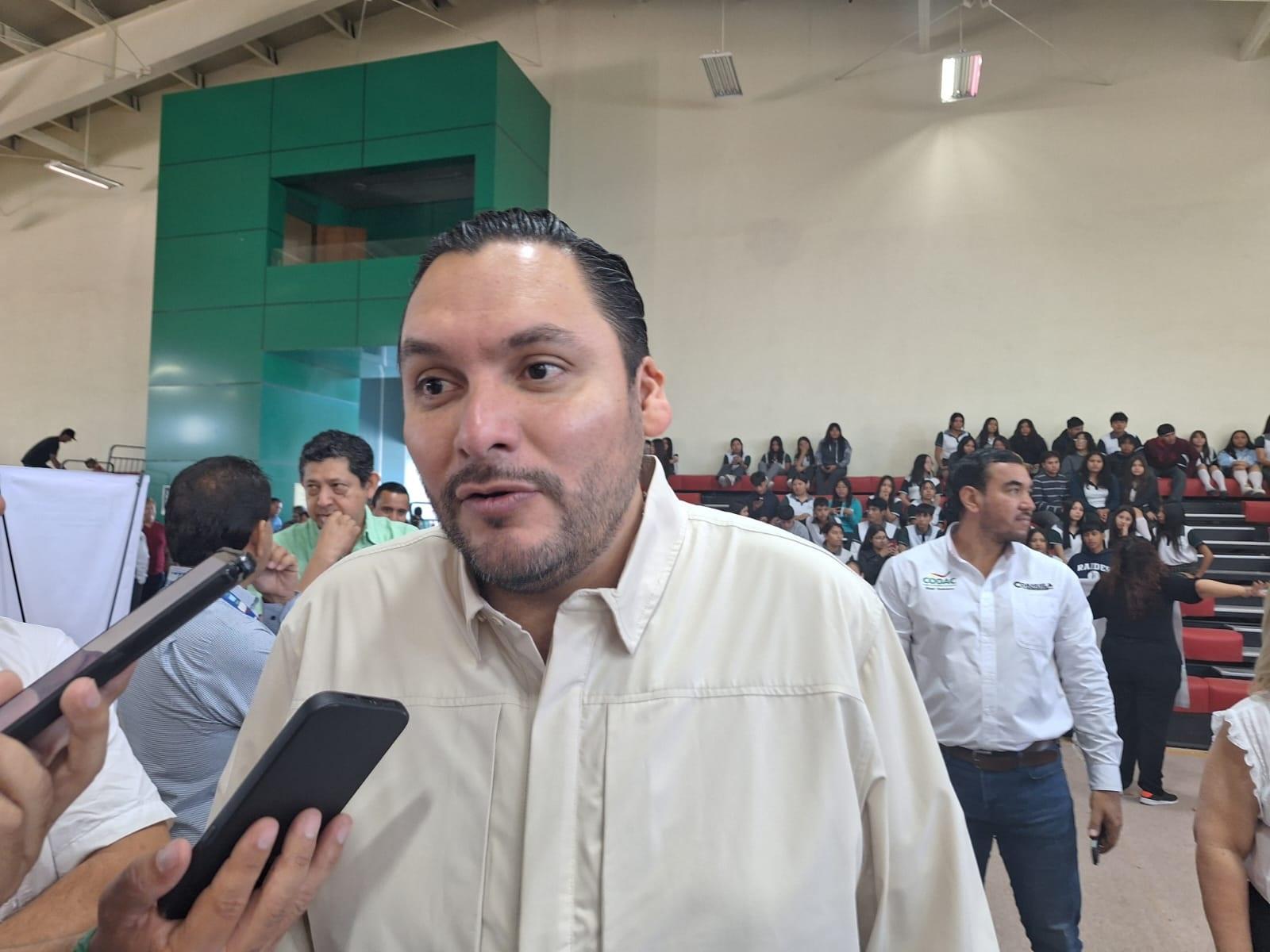 Propone Villarreal fortalecer a jóvenes