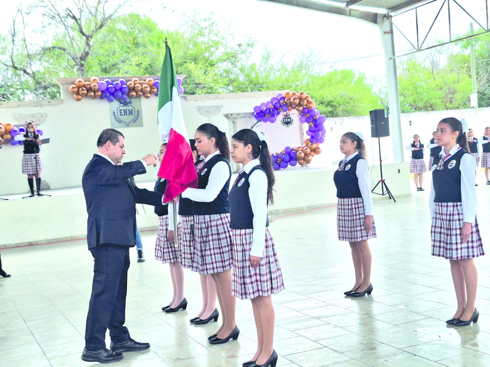 Celebra sexto aniversario Escuela Normal Monclova