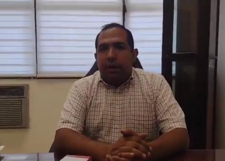 Denuncian dos estudiantes a docente de secundaria