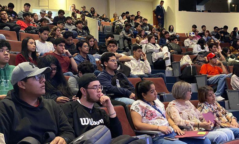 Buscan prevenir el acoso universitario