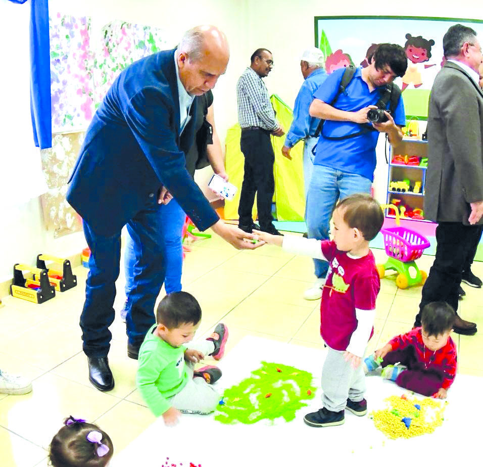 Inaugura Dávila Centro de Atención a Primera Infancia