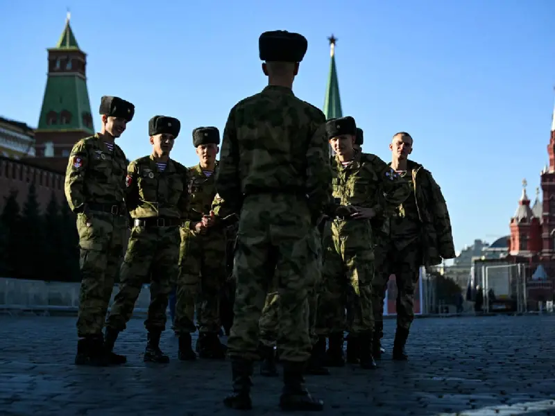 Ucrania asegura que Rusia ya desplegó soldados norcoreanos en Rusia
