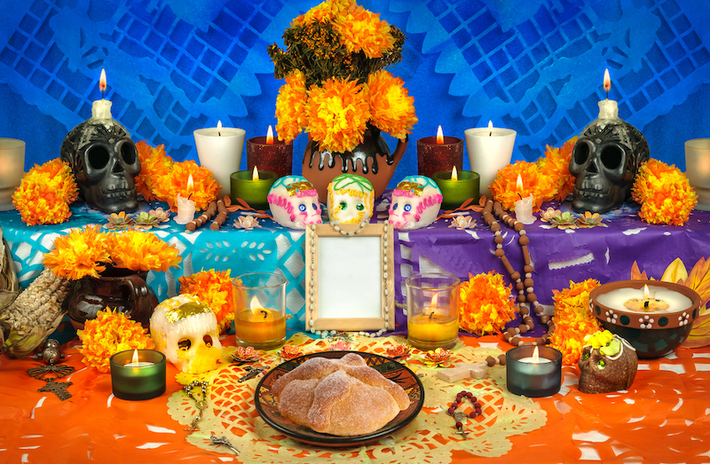 ¿Cuándo se pone la ofrenda por Día de Muertos y cuándo se debe QUITAR?