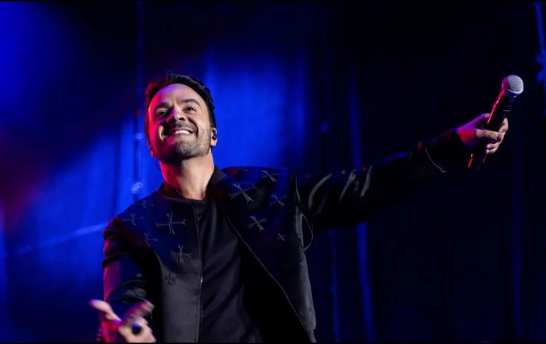 Luis Fonsi, Juanes y Fonseca se unen en concierto a beneficio de la fundación de Michael J. Fox