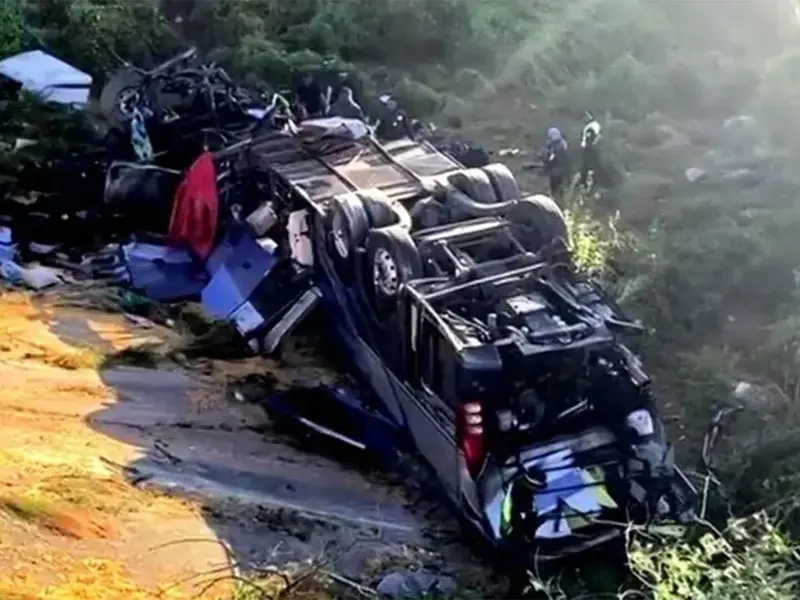Terrible accidente en Zacatecas deja al menos 24 muertos y 5 heridos