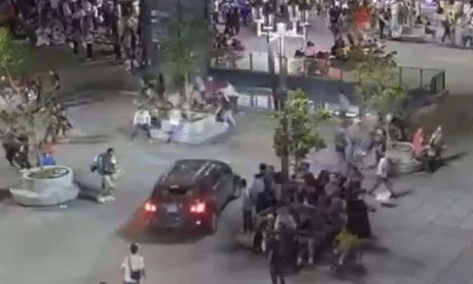 Conductor atropella a varias personas en centro histórico de Guadalajara