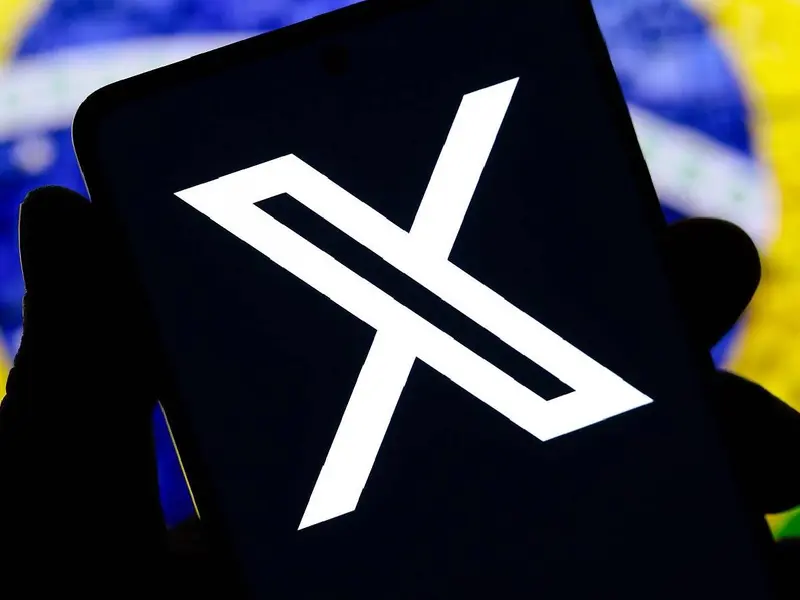 X vuelve a funcionar en Brasil tras 40 días de suspensión