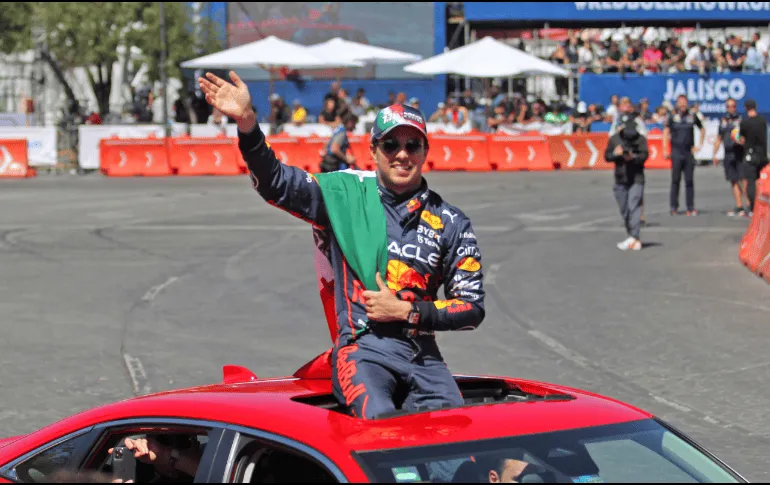 Así puedes obtener una videollamada y una foto firmada por Checo Pérez
