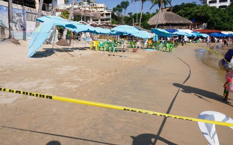 Hieren de bala a turista en playa Caleta de Acapulco, Guerrero