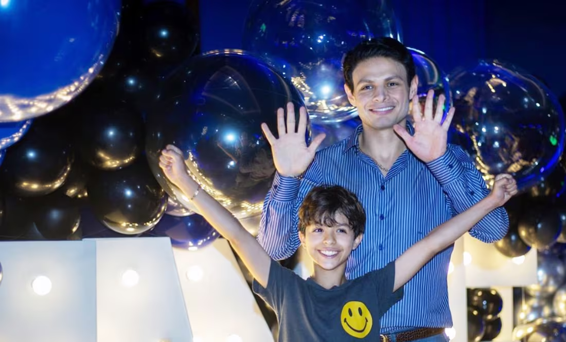 Giovanni Medina festeja los 10 años de Emmanuel; la lujosa celebración con un influencer de maestro de ceremonias