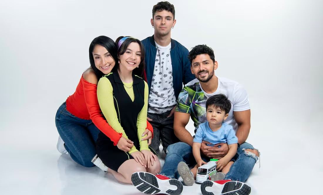 Con nostalgia van por público adulto joven en «Papás por conveniencia»