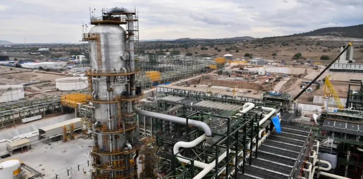 Pemex congela acuerdos de nuevos contratos por deuda de 20 mil mdp con proveedores