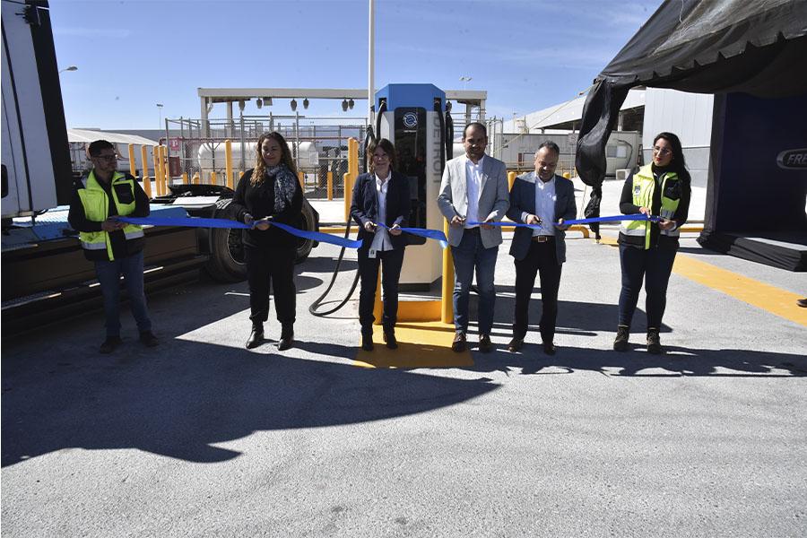 Inaugura Daimler Truck su tercera Electric Island