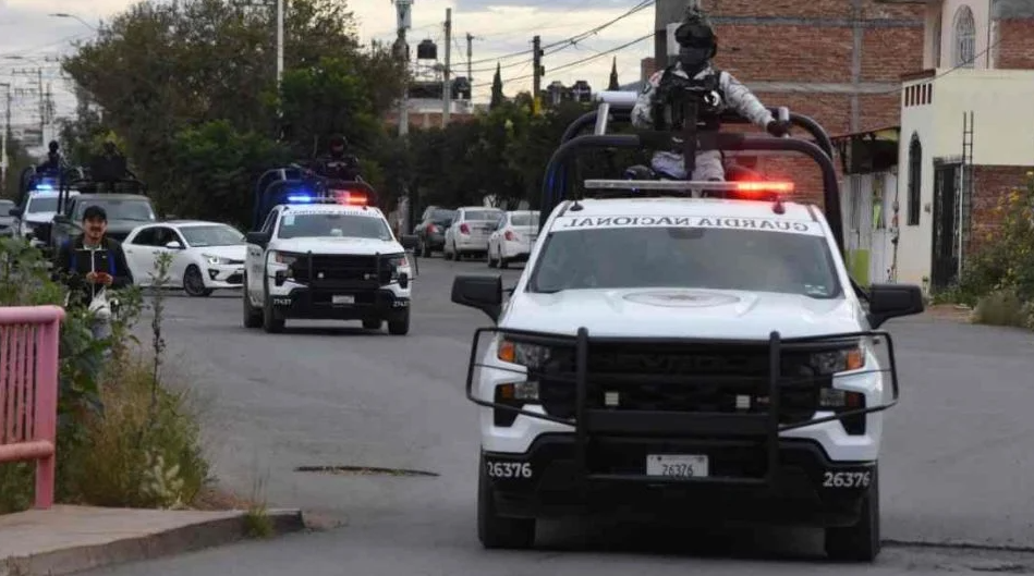 Detienen a seis presuntos integrantes de célula criminal ligada a La Chapiza por el asesinato de un marine estadounidense en Sonora