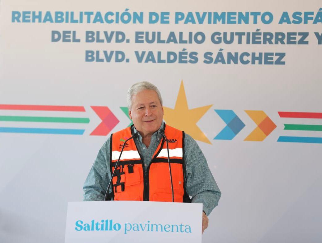 Recarpetea Fraustro el bulevar Eulalio Gutiérrez