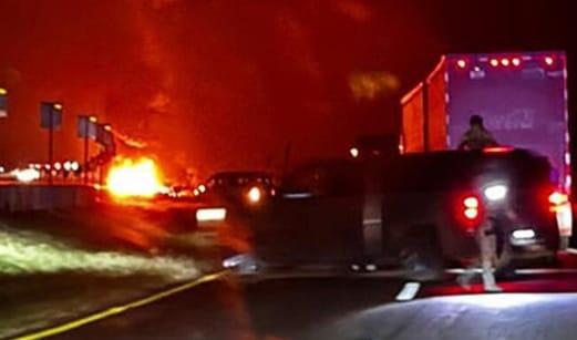 Explota pipa en la Premier, mueren 2