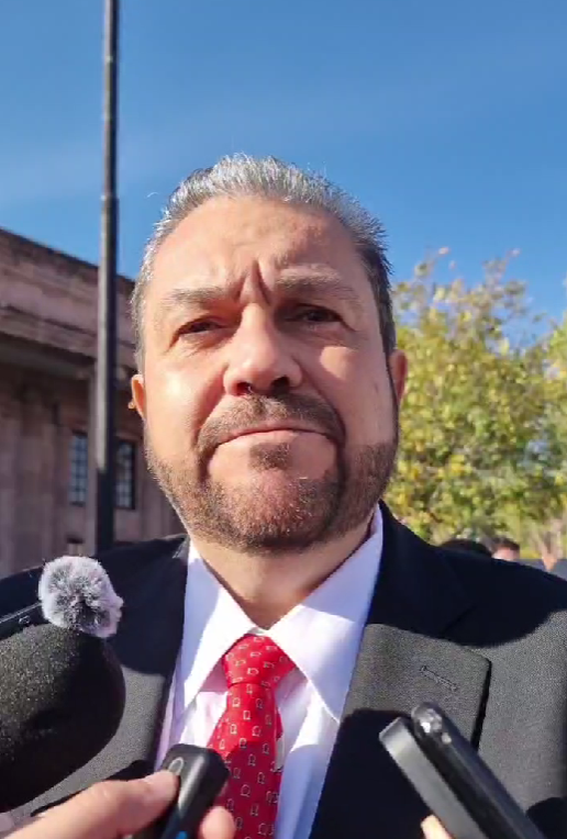 ‘Con Manolo Jiménez Ramos Arizpe avanza’