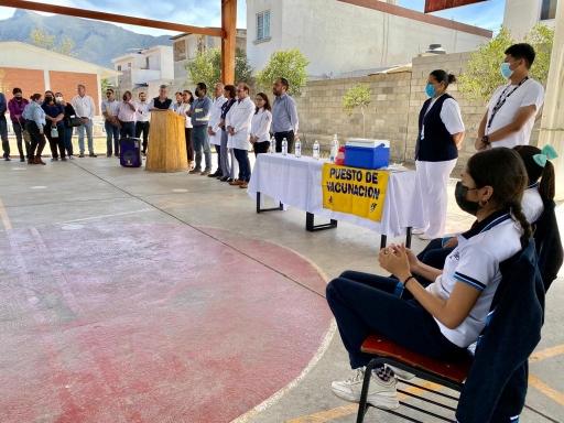 Mantienen campaña de vacunación en escuelas