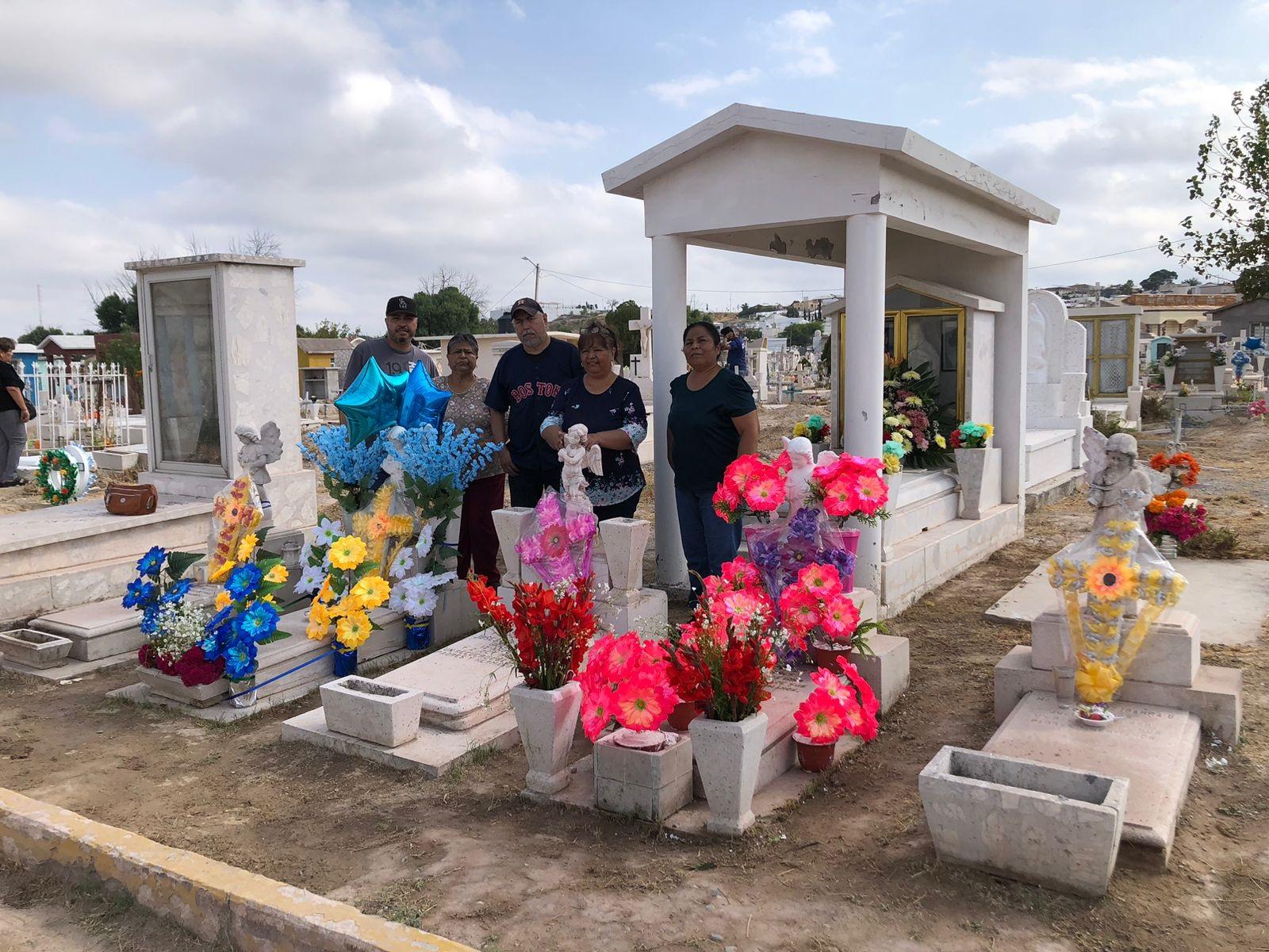 Recuerdan a 5 niños que murieron en accidente