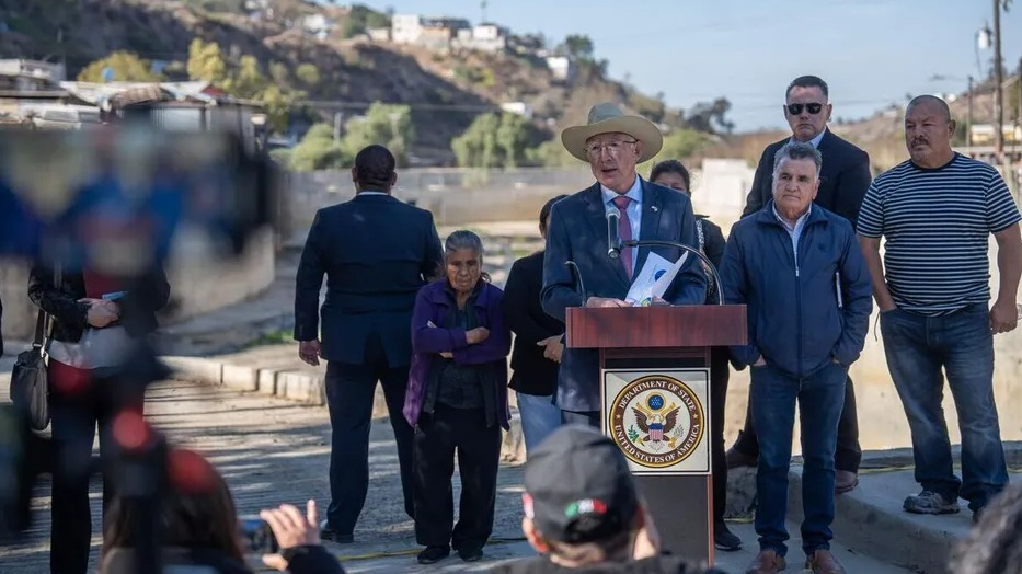 México y EU desmantelaron el Cártel de Sinaloa: Ken Salazar