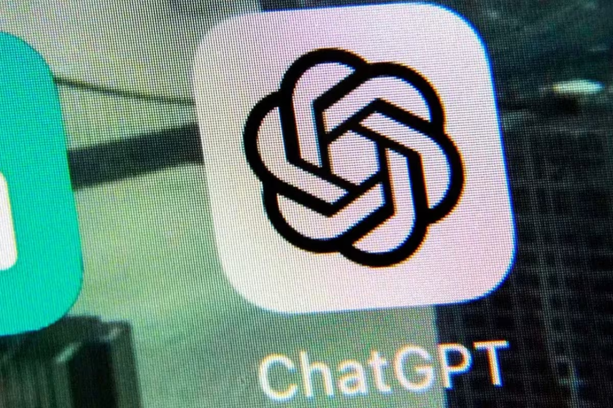 Jóvenes están recurriendo a ChatGPT para hablar de sus problemas y no a sus aigos según psicólogos
