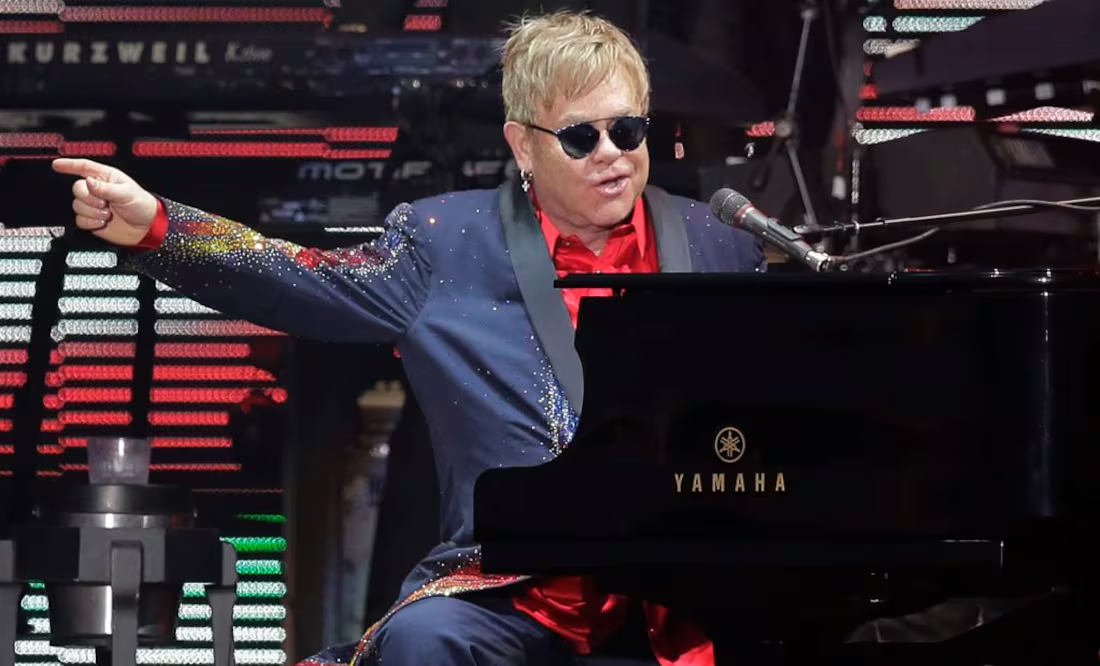 Elton John perdió la visión de su ojo derecho hace cuatro meses: «No puedo leer una partitura»