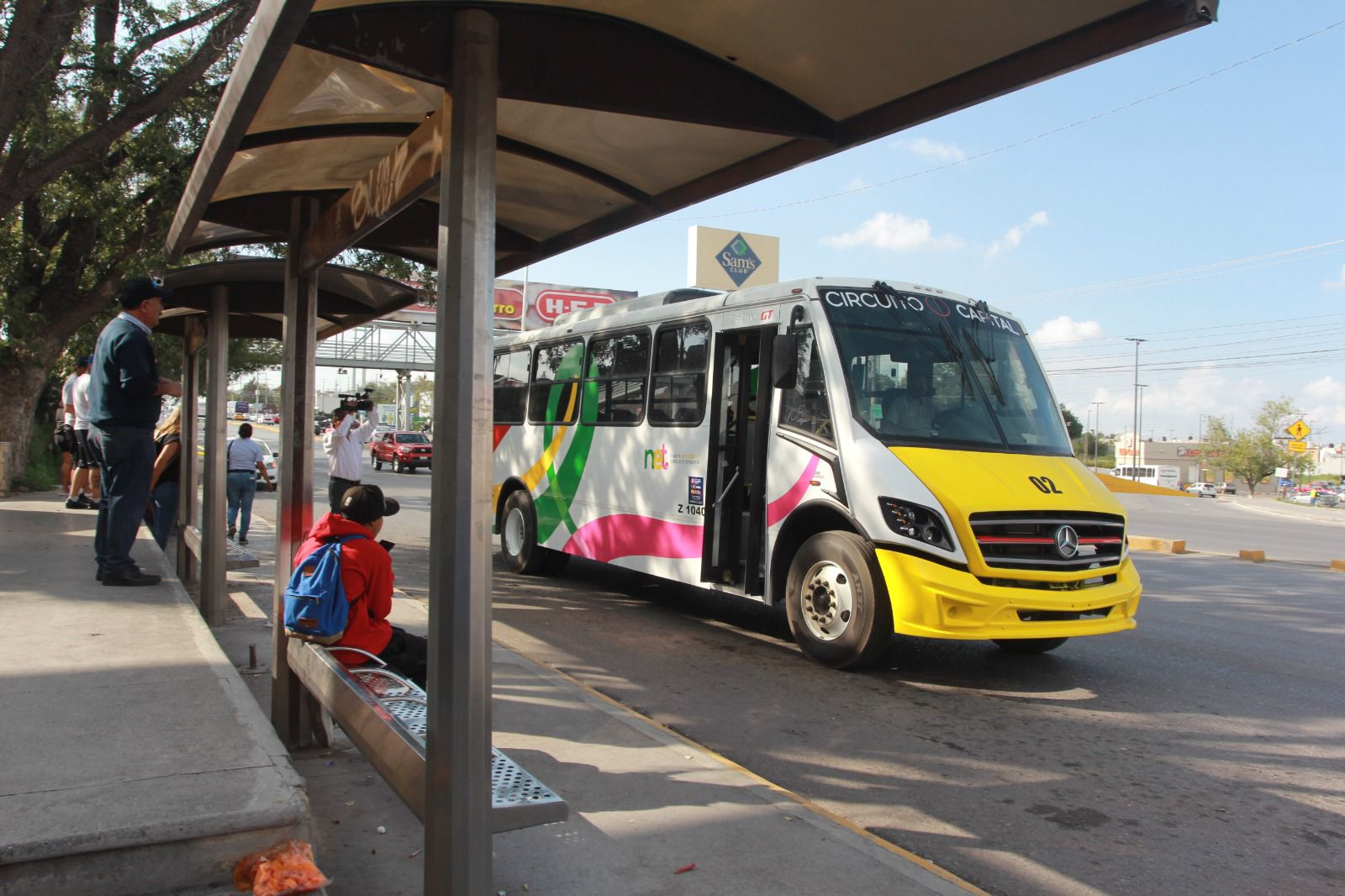 Invita Municipio a obtener credencial preferencial de transporte