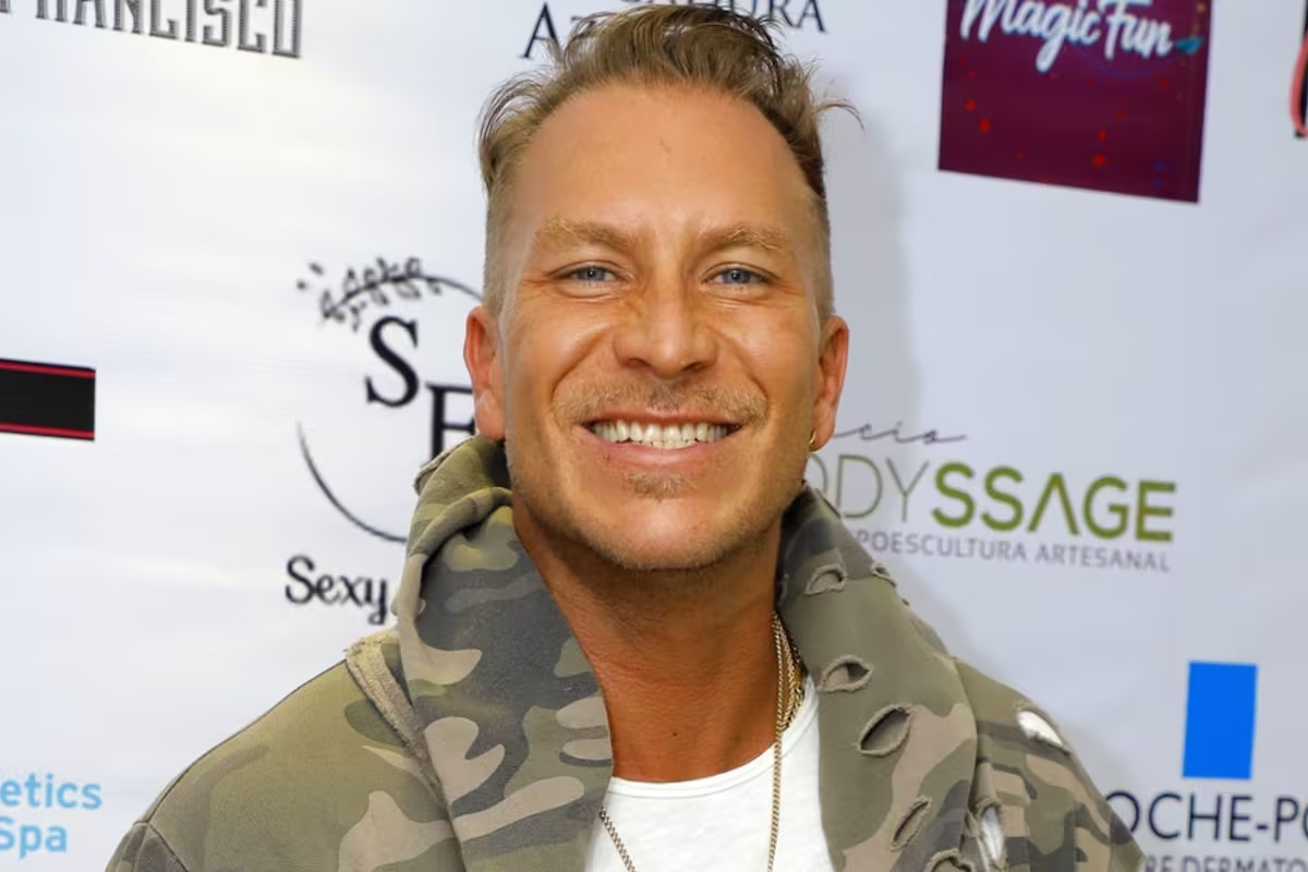 Salvador Zerboni se pronuncia en contra de que influencers hagan obras de teatro
