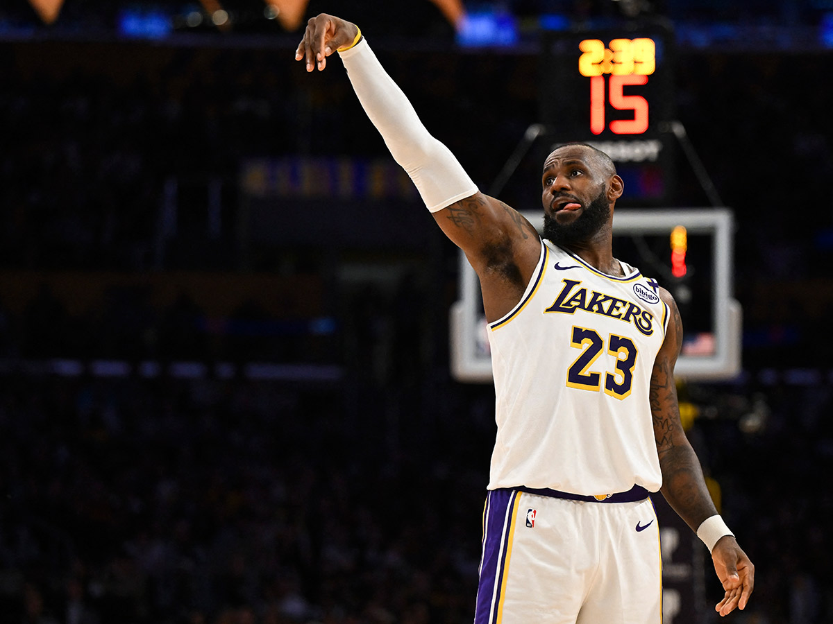 LeBron James desea que Kamala Harris sea la presidenta de Estados Unidos