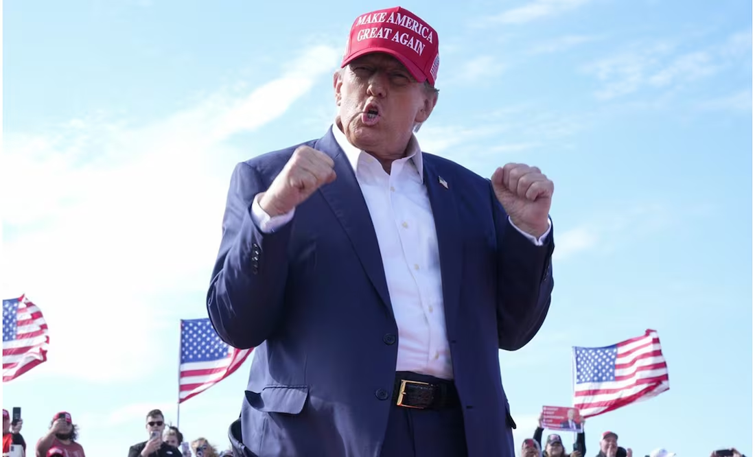Trump llega a Washington para reunirse con Biden; el republicano vuelve triunfante hoy a la Casa Blanca