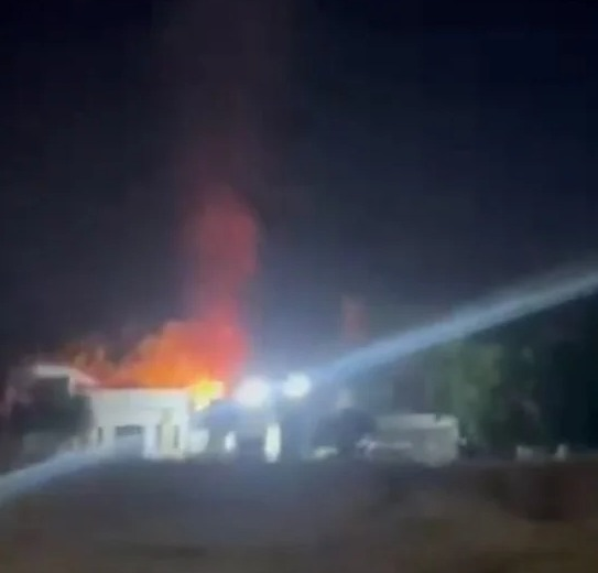 Reportan incendio en el panteón de Bacurimi, en Culiacán