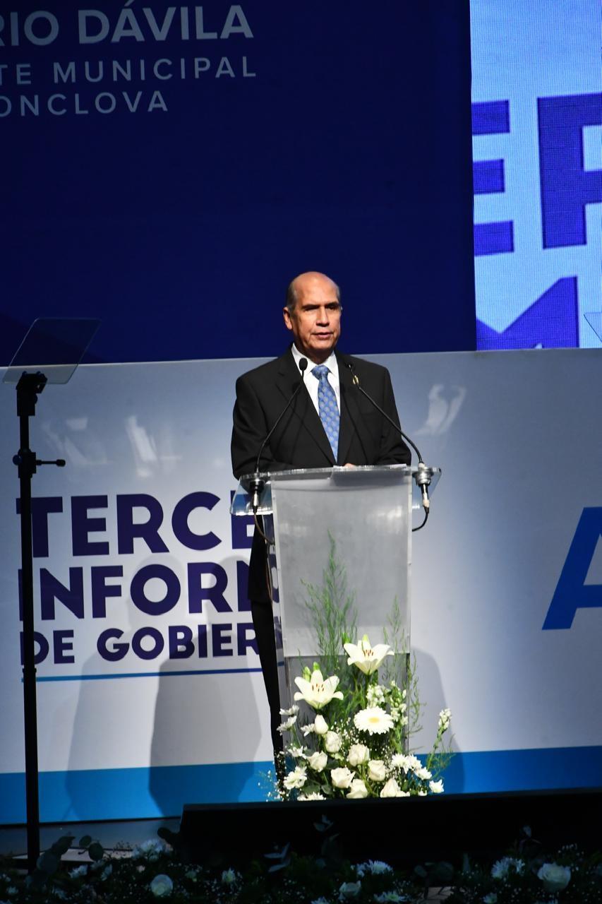 3 INFORME DE GOBIERNO ACCIÓN ES CUMPLIR Mario Dávila Delgado Presidente Municipal