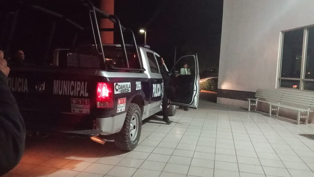 Hospitalizan a pareja agredida a batazos