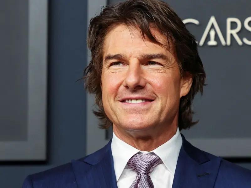 Tom Cruise es reconocido con el máximo honor de la Marina de EU por su trabajo en ‘Top Gun’