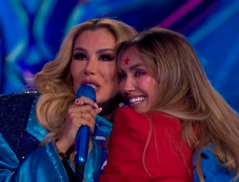 Ninel Conde se reúne con Anahí a 20 años de ‘Rebelde’ y la critican por su rostro operado