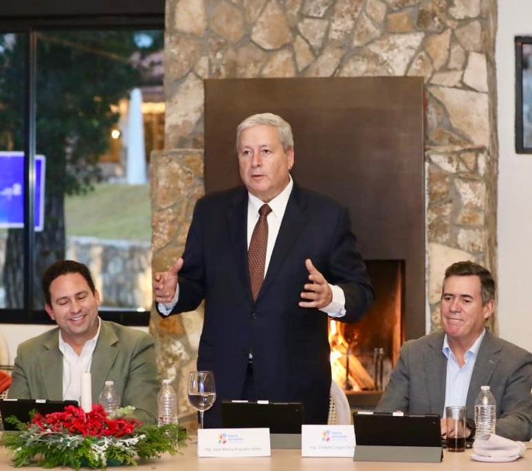 Reconoce Consejo de Agsal a Chema Fraustro por su labor y liderazgo